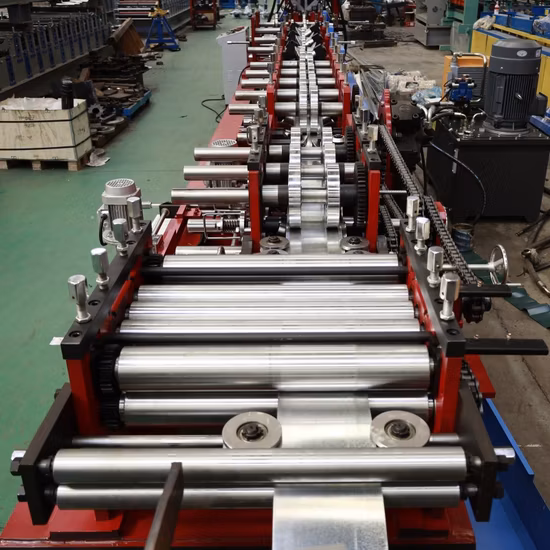 Máquina perfiladeira de rolo CZ auto intercambiável de alta velocidade